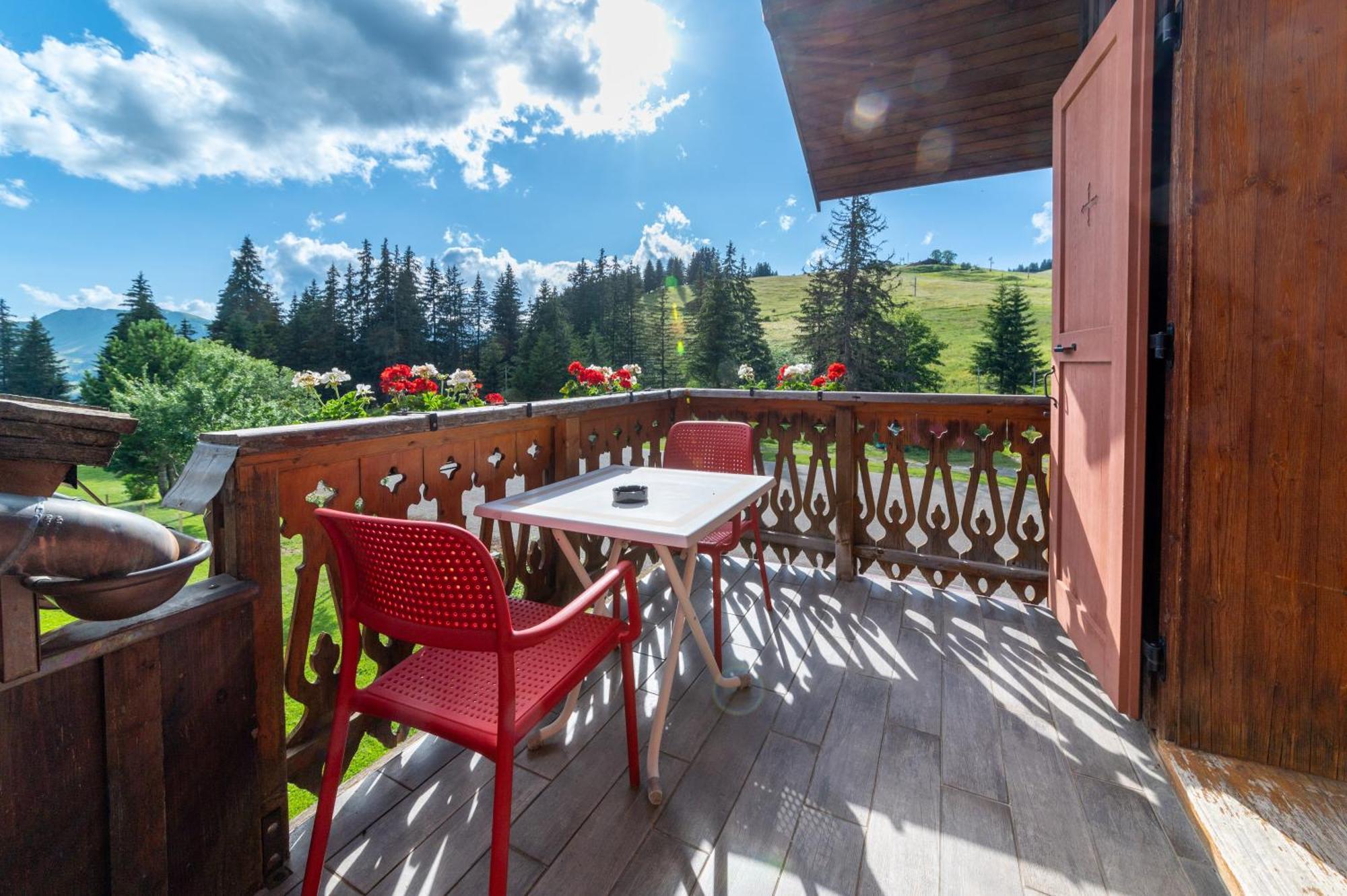 Hotel La Vieille Ferme Manigod Zewnętrze zdjęcie