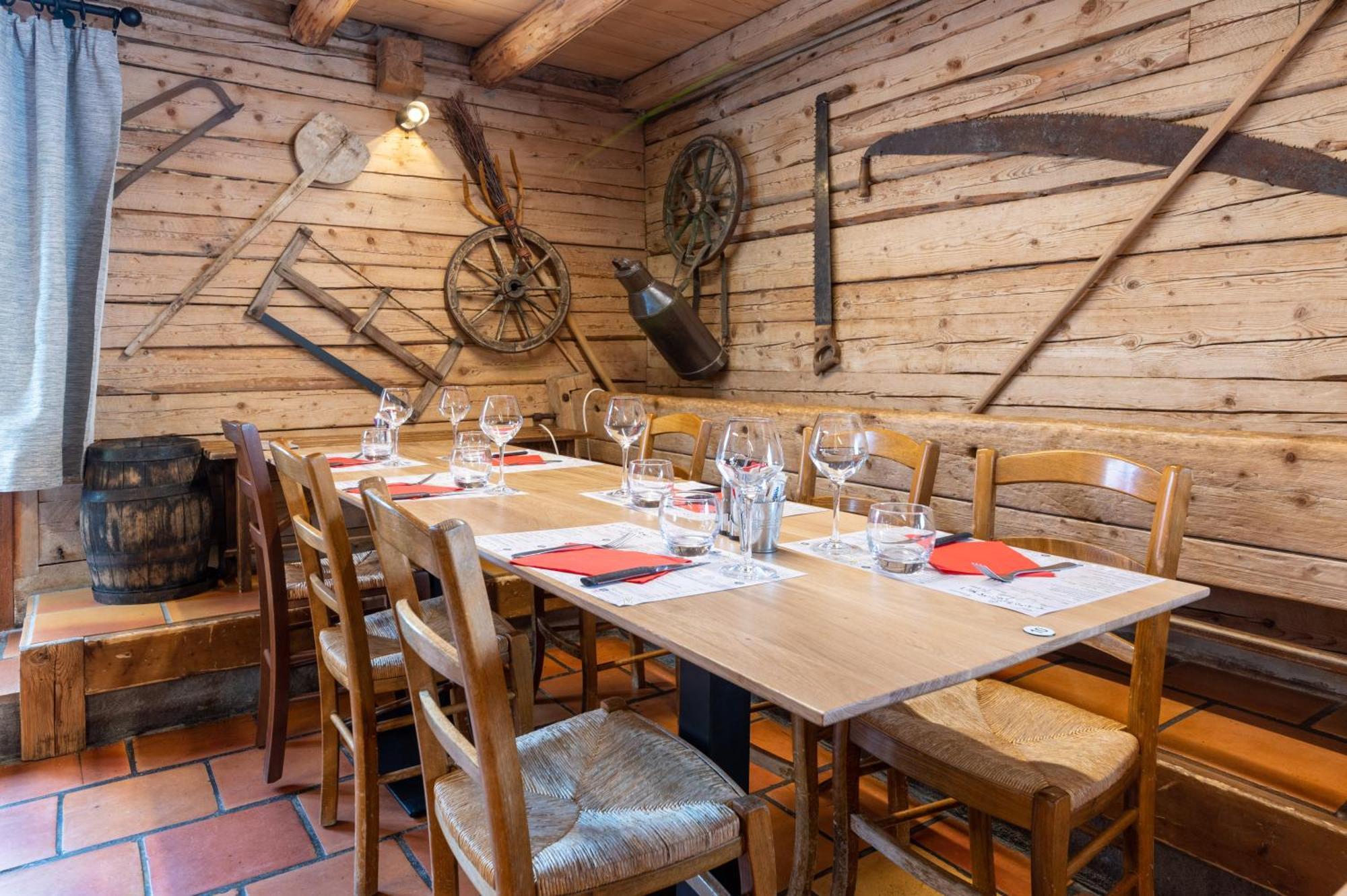 Hotel La Vieille Ferme Manigod Zewnętrze zdjęcie